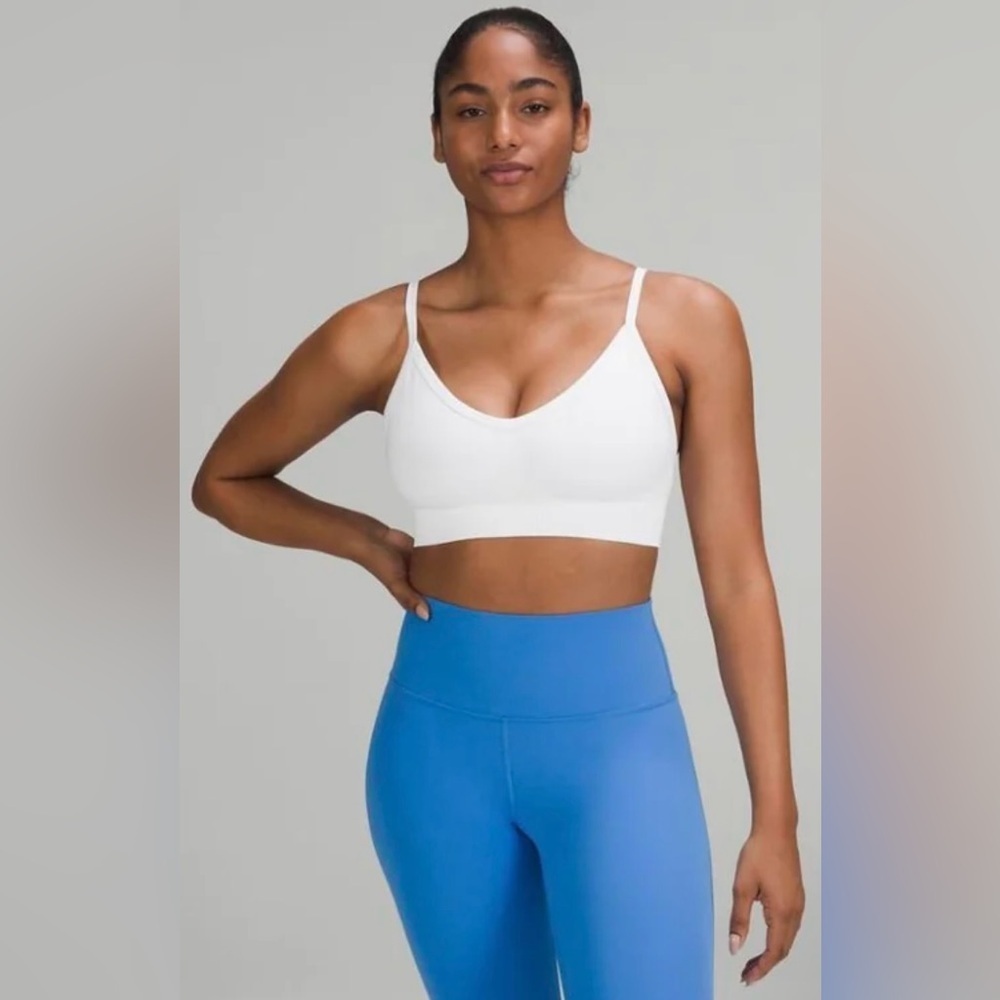 Lululemon Size 4 White Ebb to Street Adjustable Sports Bra - Picture 7 of 7